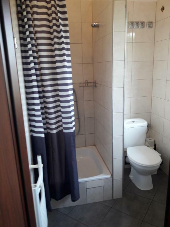 Pokoje Goscinne Z Lazienkami Przy Wroclawiu, Darmowy Parking Długotęka Dış mekan fotoğraf