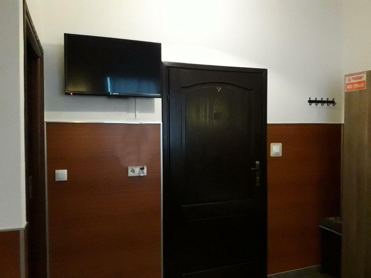 Pokoje Goscinne Z Lazienkami Przy Wroclawiu, Darmowy Parking Długotęka Dış mekan fotoğraf